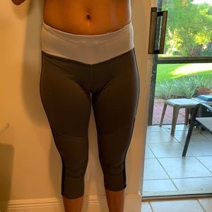 Size 6 grey Lululemon leggings